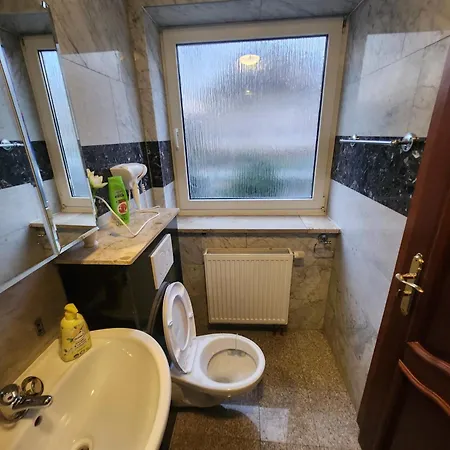 Einzellzimmer Mit Extra Bad 25 *