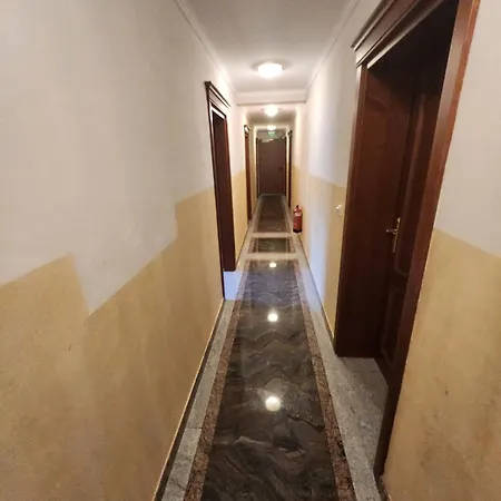 Einzellzimmer Mit Extra Bad 25 * Nuremberg